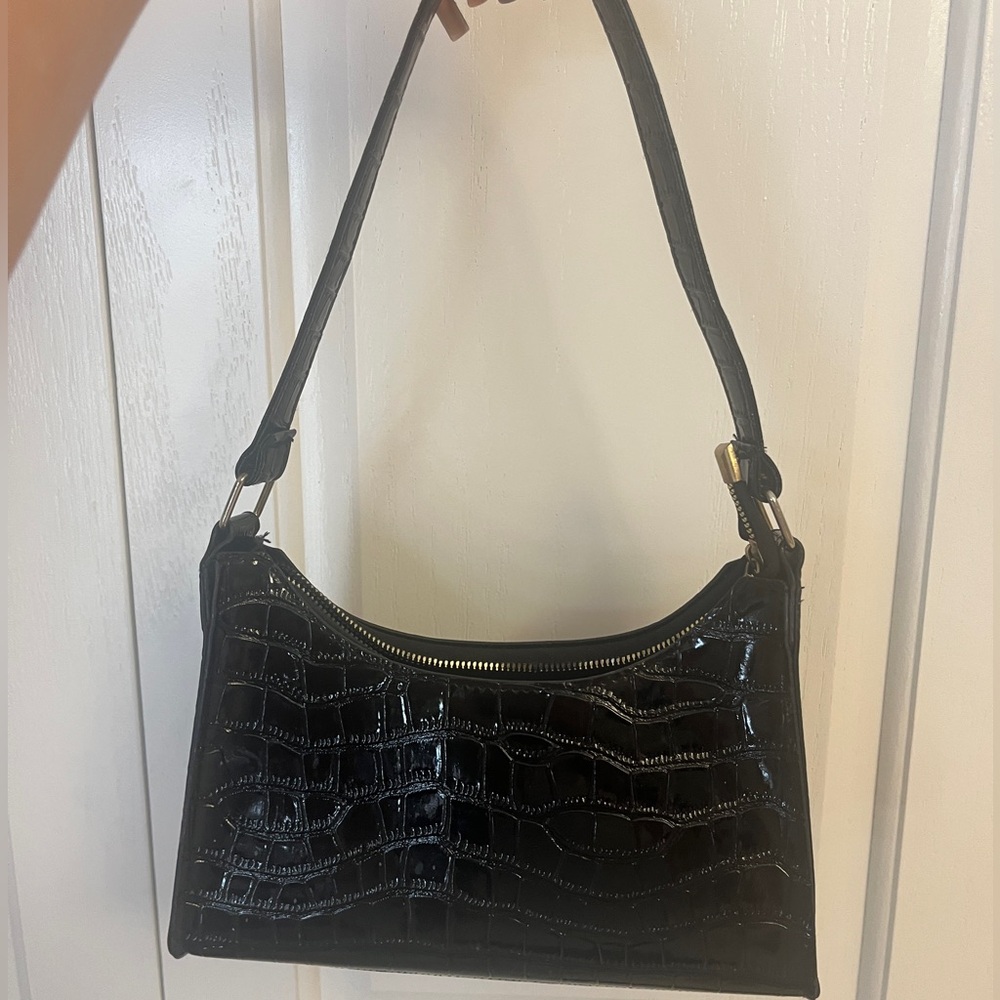 Black leather shoulder bag